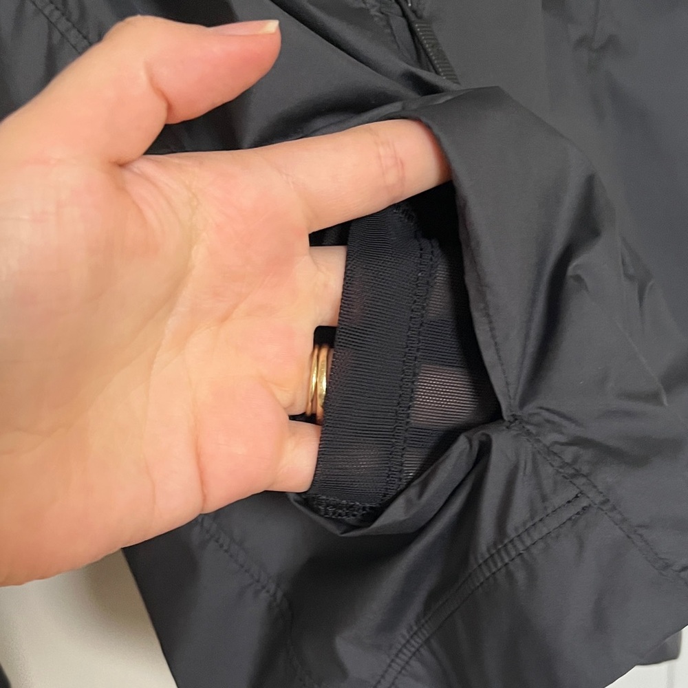 Lululemon black packable rain jacket - image 4